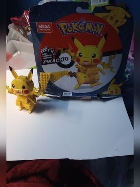Pokémon Pikachu Megabloks Building Figure - Yellow
